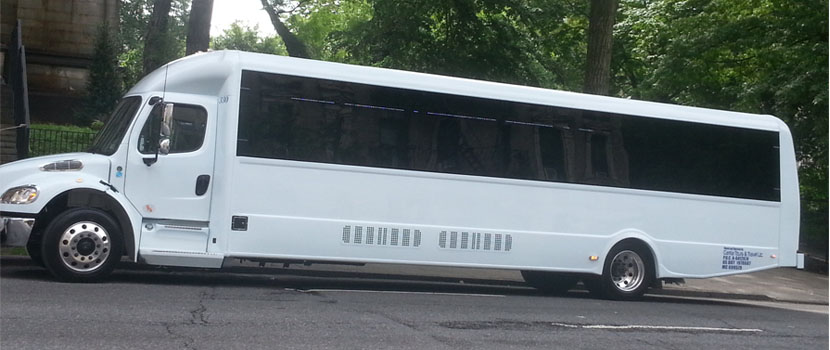35 passengers executive bus